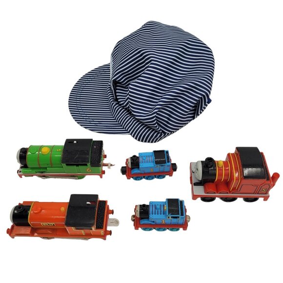 Thomas and Friends Hat and 5 Trains Listed Below For Your Favorite Train Lover - Picture 4 of 11